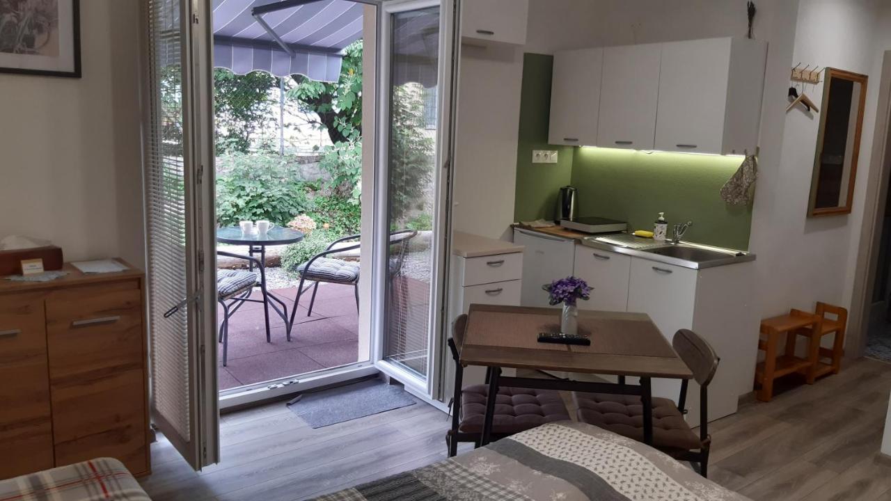 Bike Apartments 1 Hodrusa Экстерьер фото